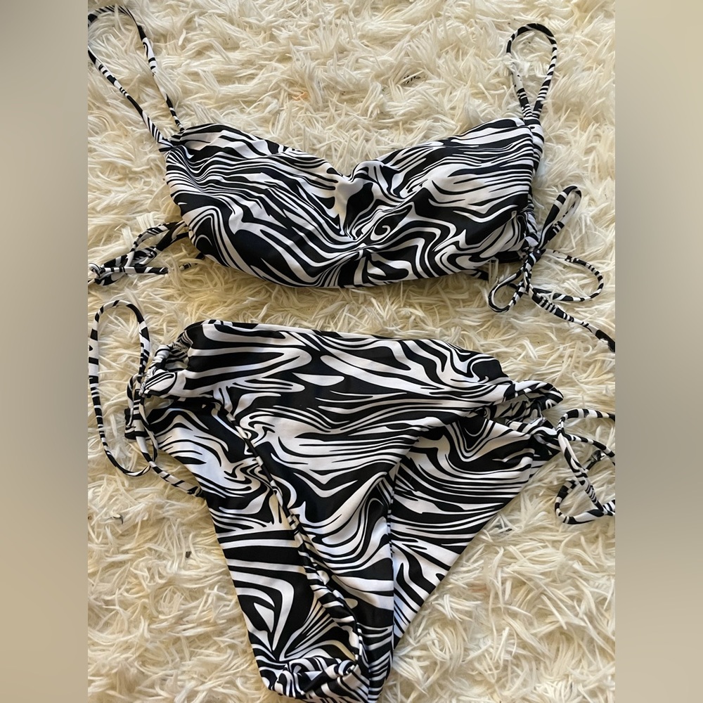 High-Waisted Zebra Pattern Bikini